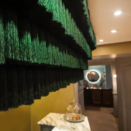 Hotel Denfert-Montparnasse Paris