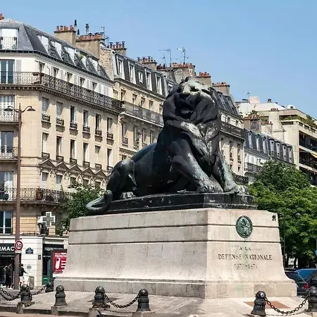 Hotel Denfert-Montparnasse Paris