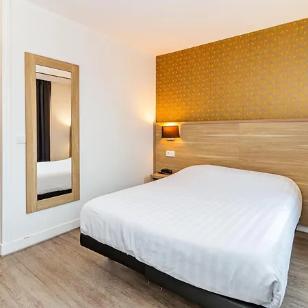 Denfert-Montparnasse Hotel